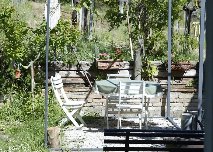 Homestay Podere Sant'anna - Tra Le Vigne