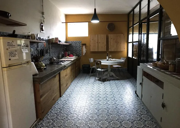 Homestay Podere Sant'anna - Tra Le Vigne *